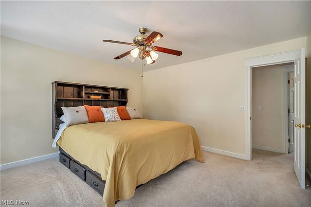 545 E Maple Street, Hartville, OH 44632