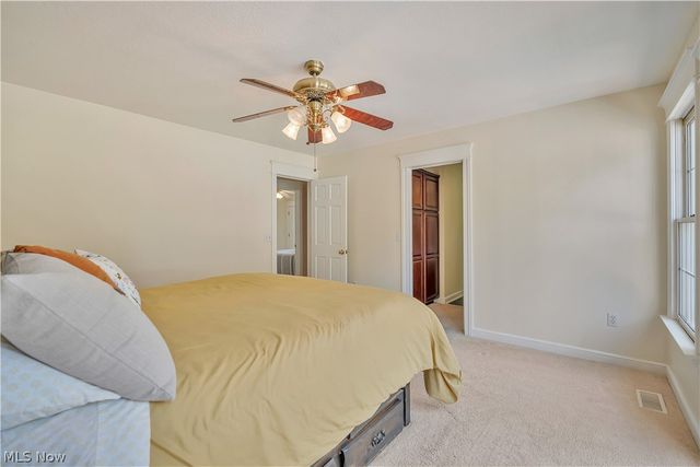 545 E Maple Street, Hartville, OH 44632
