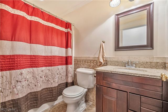 545 E Maple Street, Hartville, OH 44632