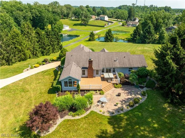 545 E Maple Street, Hartville, OH 44632