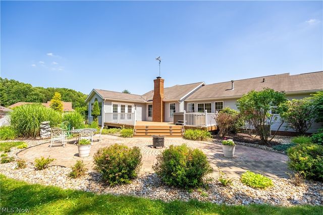 545 E Maple Street, Hartville, OH 44632