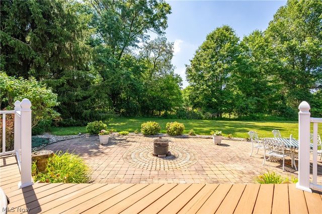 545 E Maple Street, Hartville, OH 44632