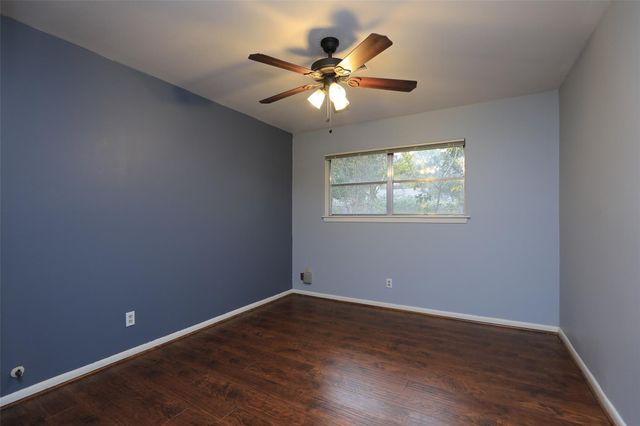 9418 Meadowbriar Lane, Houston, TX 77063
