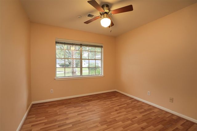 9418 Meadowbriar Lane, Houston, TX 77063