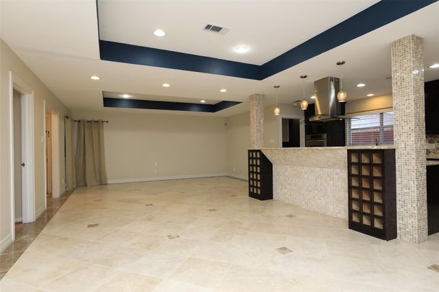 9418 Meadowbriar Lane, Houston, TX 77063