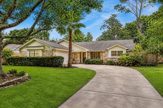 9418 Meadowbriar Lane, Houston, TX 77063