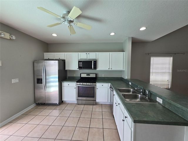 702 SONJA CIRCLE, Davenport, FL 33897