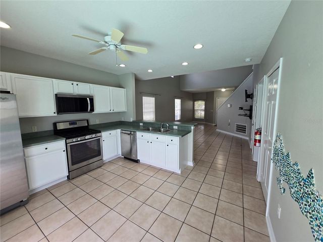 702 SONJA CIRCLE, Davenport, FL 33897