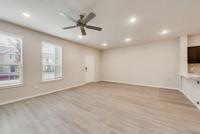 2224 Davenport Drive, Denton, TX 76207