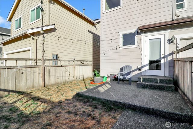 5852 SE Balustrade Boulevard SE, Lacey, WA 98513