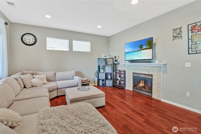 5852 SE Balustrade Boulevard SE, Lacey, WA 98513