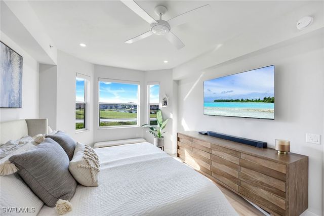 2740 Cypress Trace CIR 2715, Naples, FL 34119