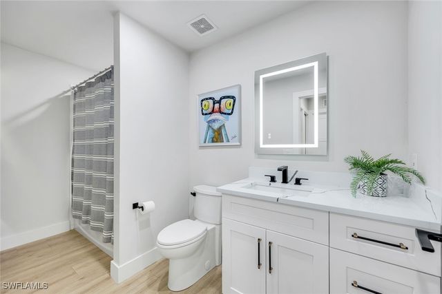 2740 Cypress Trace CIR 2715, Naples, FL 34119