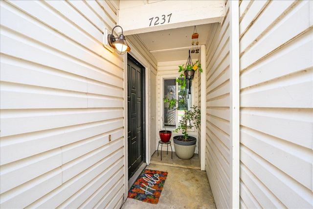 7237 Cinnamon Cir, Citrus Heights, CA 95621