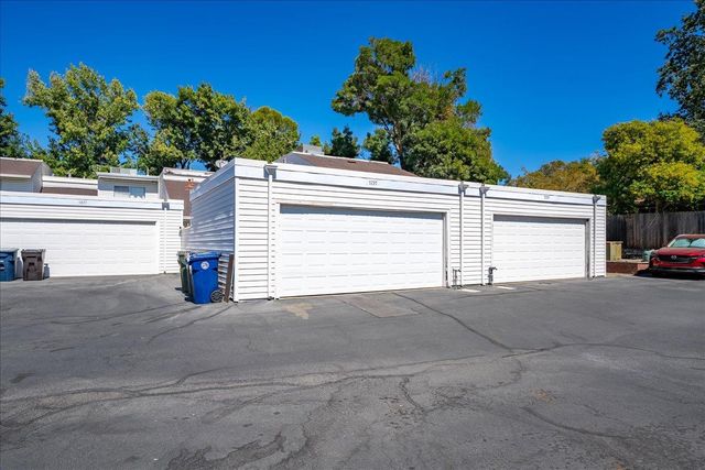 7237 Cinnamon Cir, Citrus Heights, CA 95621