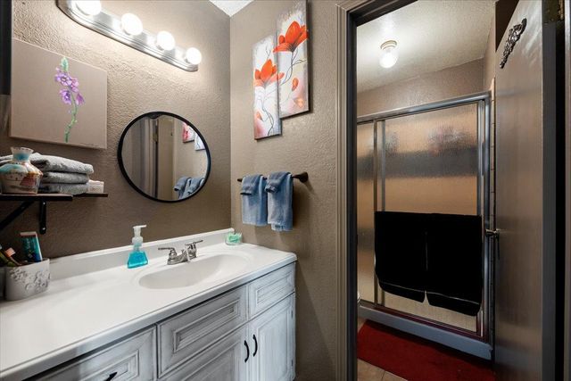 7237 Cinnamon Cir, Citrus Heights, CA 95621