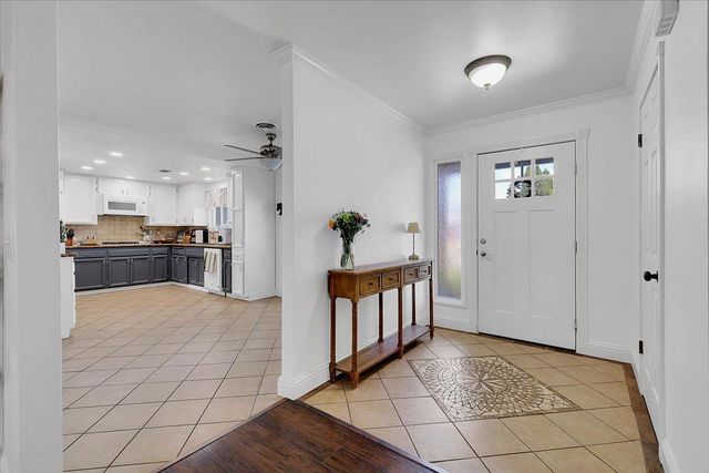 3134 Roosevelt Rd, Yuba City, CA 95993
