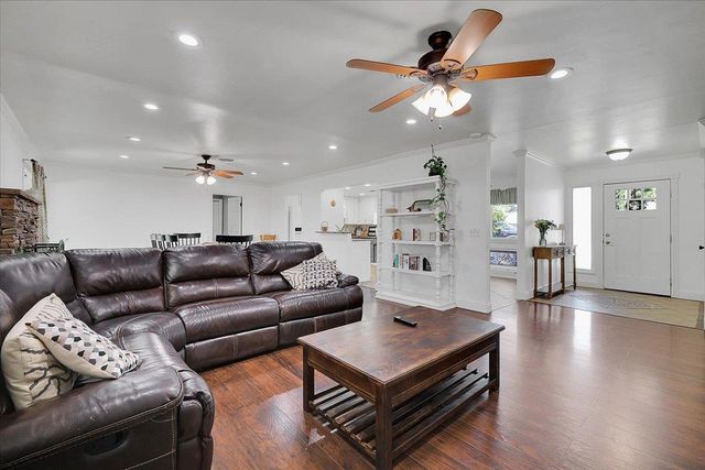 3134 Roosevelt Rd, Yuba City, CA 95993