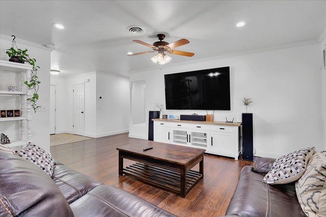 3134 Roosevelt Rd, Yuba City, CA 95993