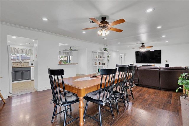 3134 Roosevelt Rd, Yuba City, CA 95993