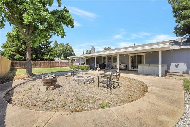 3134 Roosevelt Rd, Yuba City, CA 95993