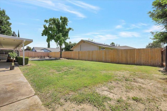 3134 Roosevelt Rd, Yuba City, CA 95993