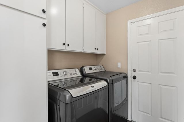 8422 Heritage Hill Dr, Elk Grove, CA 95624