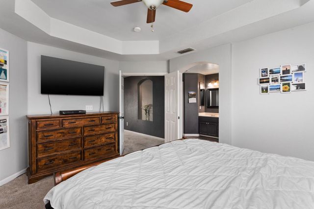 8422 Heritage Hill Dr, Elk Grove, CA 95624