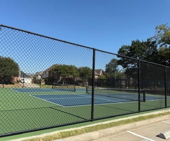 19819 Cypresswood Falls, Spring, TX 77373
