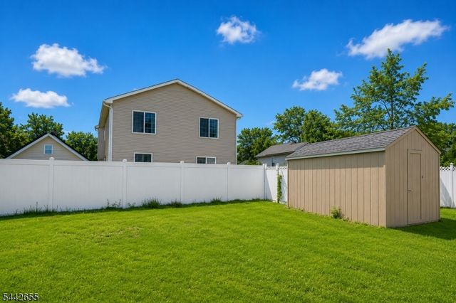 1635 Mabel St, Piscataway Twp., NJ 08854