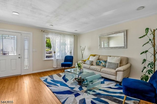 1635 Mabel St, Piscataway Twp., NJ 08854