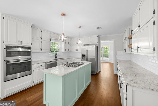219 Darwish Drive, Mcdonough, GA 30252