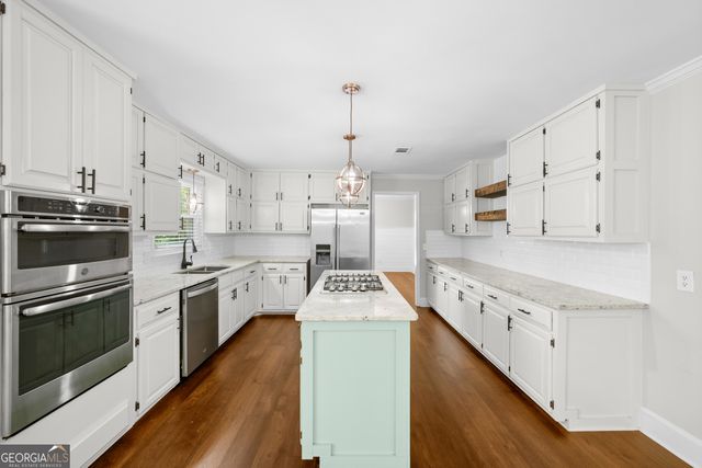 219 Darwish Drive, Mcdonough, GA 30252