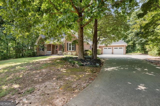 219 Darwish Drive, Mcdonough, GA 30252