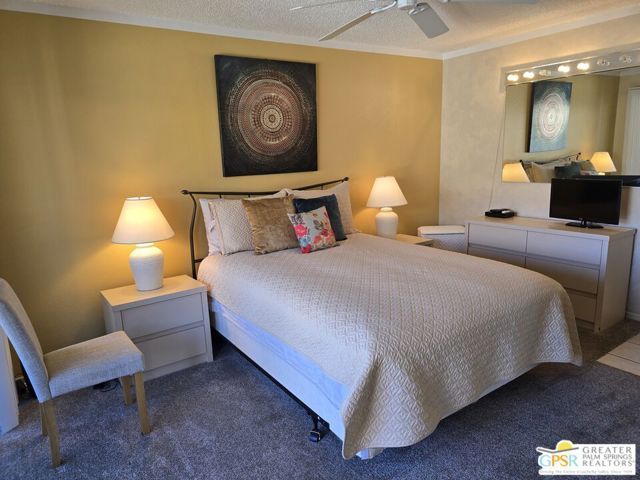 470 S Calle Encilia B2, Palm Springs, CA 92262