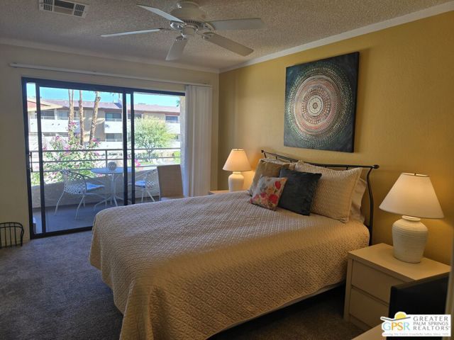 470 S Calle Encilia B2, Palm Springs, CA 92262