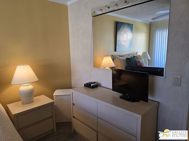 470 S Calle Encilia B2, Palm Springs, CA 92262