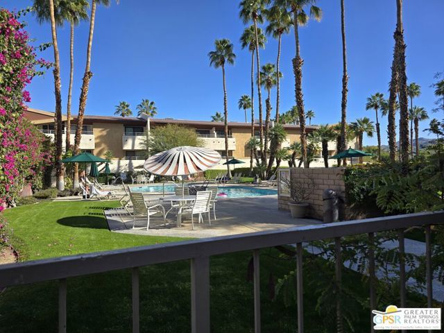 470 S Calle Encilia B2, Palm Springs, CA 92262
