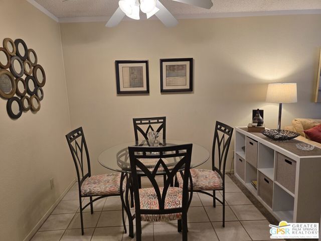 470 S Calle Encilia B2, Palm Springs, CA 92262