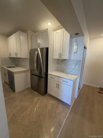 6219 Myrtle Avenue, Ridgewood, NY 11385