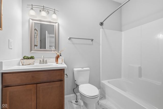 4518 N Wickfield Drive, Muncie, IN 47304