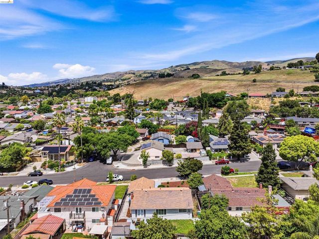 3556 Columbine Dr, San Jose, CA 95127