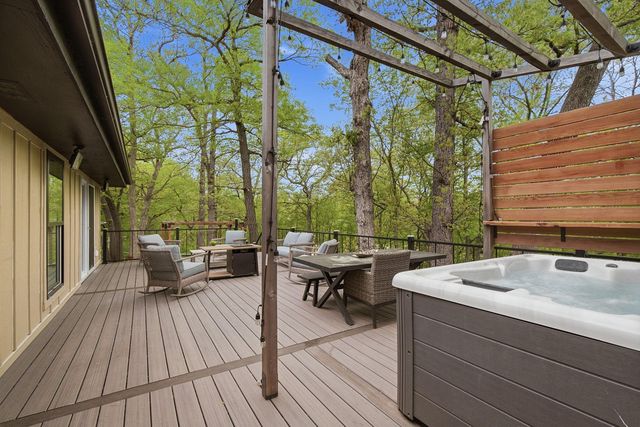 6168 Marlen Circle SE, Prior Lake, MN 55372