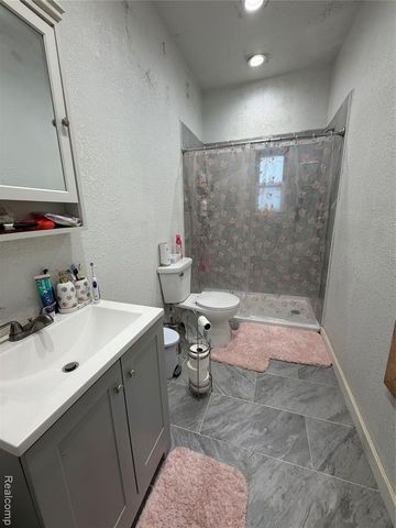 1724 Ohio Avenue, Flint, MI 48506