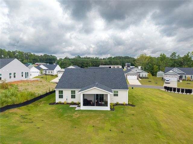 148 Garrison Farm Way, Seneca, SC 29678