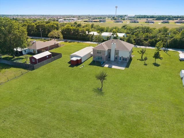 1026 County Road 544, Nevada, TX 75173