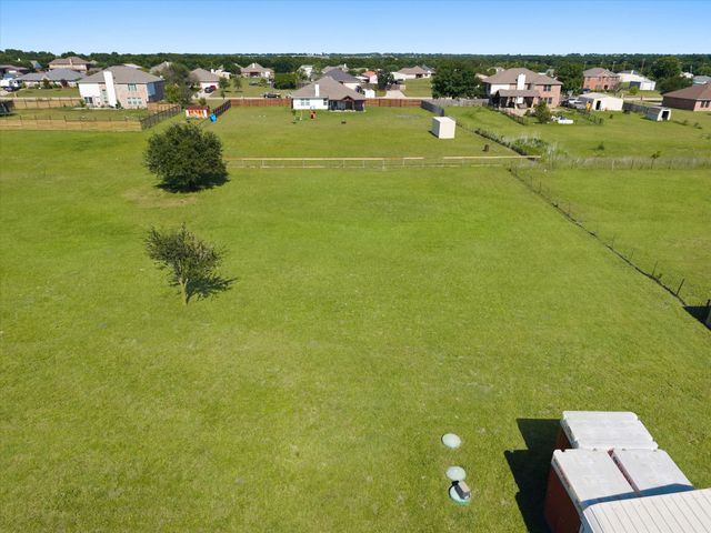 1026 County Road 544, Nevada, TX 75173