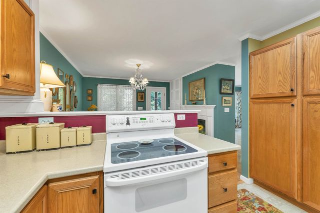 117 Peaked Hill Drive, Hopkinton, NH 03229
