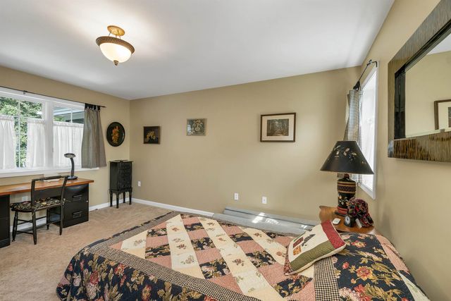117 Peaked Hill Drive, Hopkinton, NH 03229
