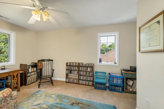 117 Peaked Hill Drive, Hopkinton, NH 03229